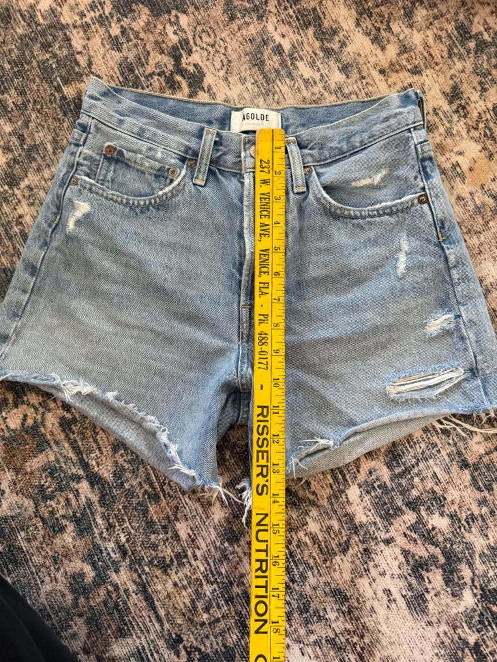 AGOLDE High‎ Rise Jean Shorts Light Wash Distressed 24